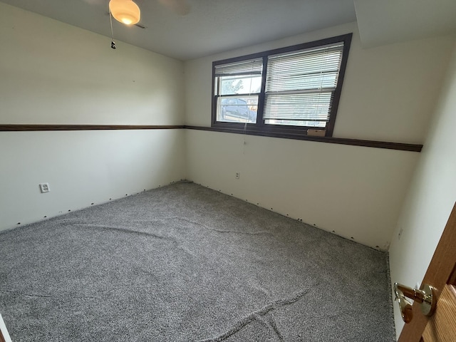 619 25th Ave, Minot, ND 58703 - spare room with carpet floors