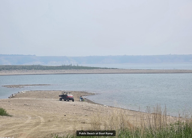4944 14f St, Garrison, ND 58540 - water view