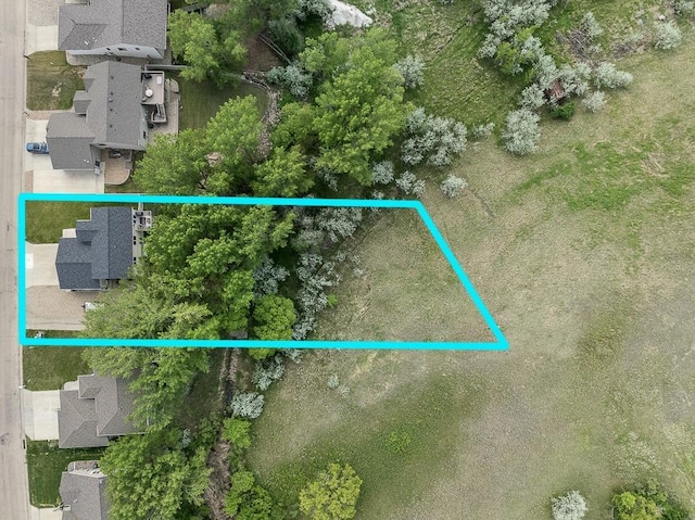 1321 Golden Valley Ln, Minot, ND 58703 - aerial view of residential area with property boundaries highlighted