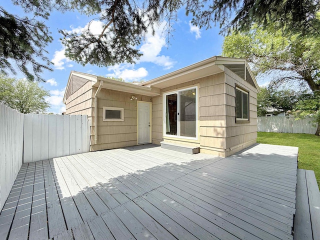 424 26th St, Minot, ND 58703 - view of deck