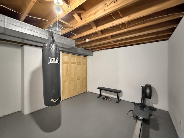 424 26th St, Minot, ND 58703 - view of exercise room