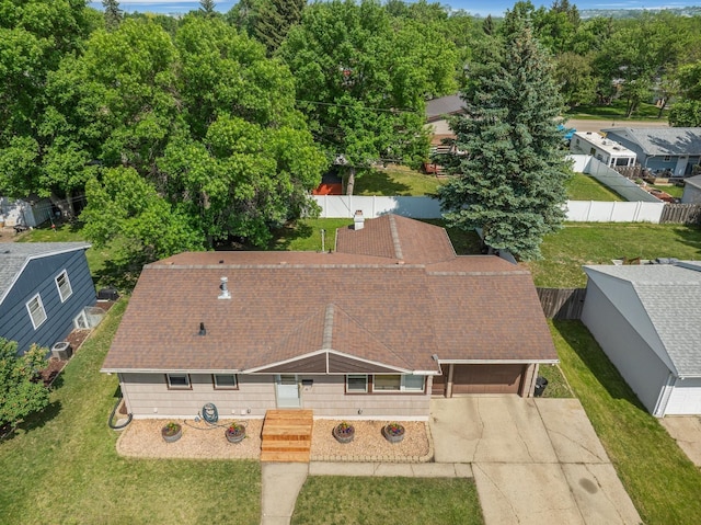 424 26th St, Minot, ND 58703 - aerial view of property and surrounding area
