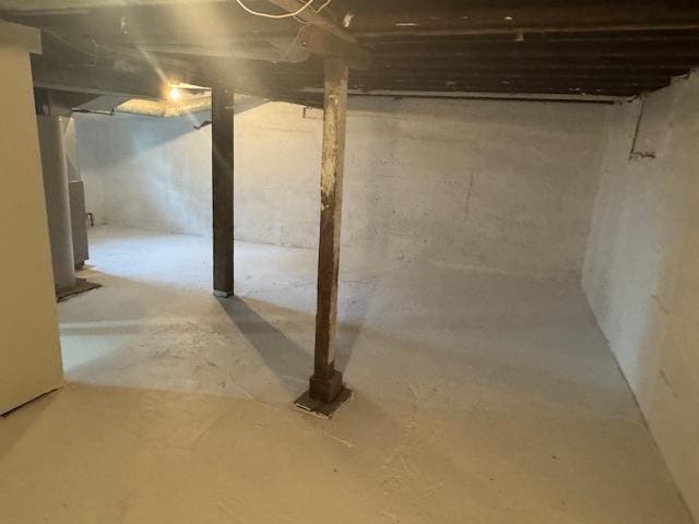 616 10th St, Minot, ND 58703 - view of unfinished below grade area