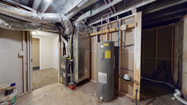 917 4th Ave, Minot, ND 58703 - utilities featuring water heater and heating unit