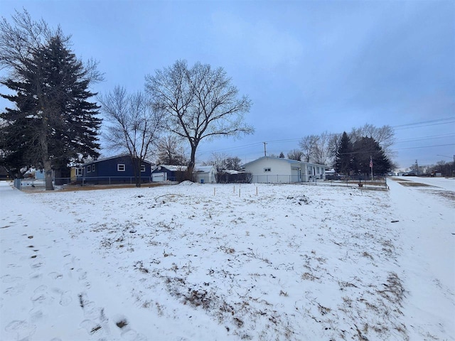 1302 6th St, Minot, ND 58701