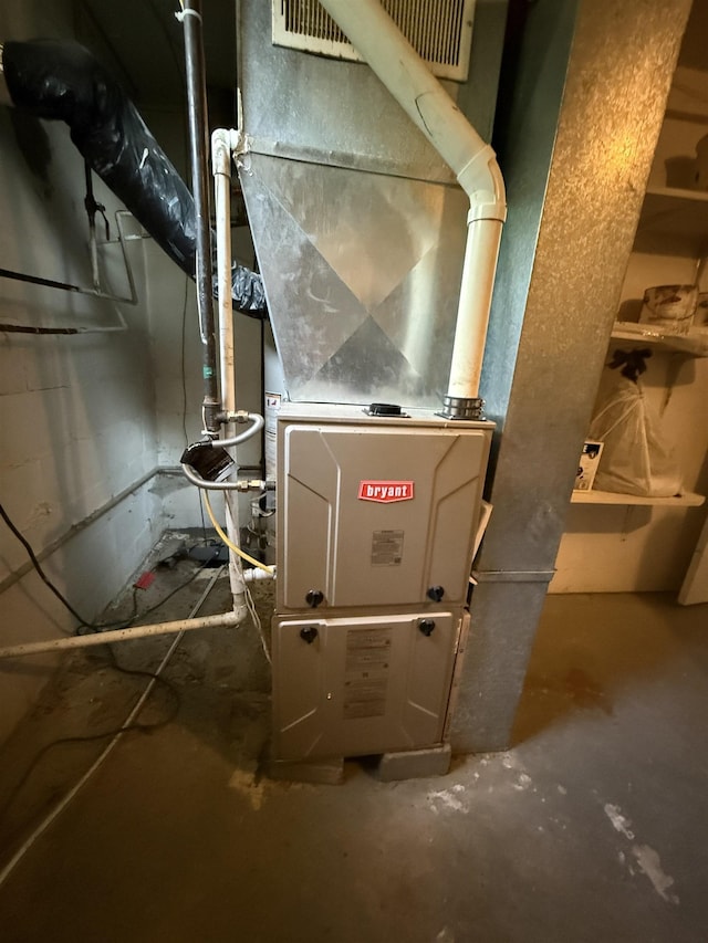 3301 SE 1st St, Minot, ND 58701 - utilities with heating unit