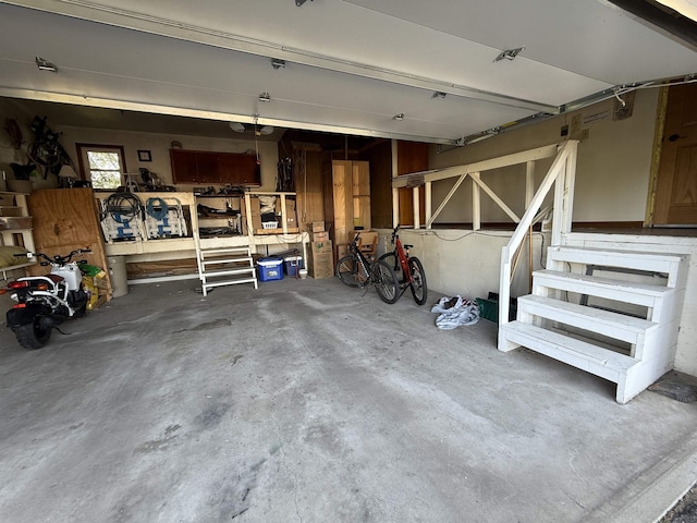 3301 SE 1st St, Minot, ND 58701 - garage with a workshop area