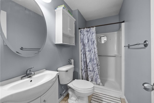 606 19th Ave Unit 7, Minot, ND 58701 - full bathroom with vanity and a shower with shower curtain