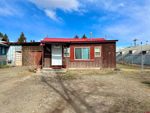 view of front of home