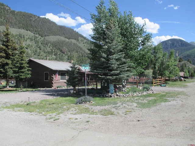 view of front facade with a mountain view