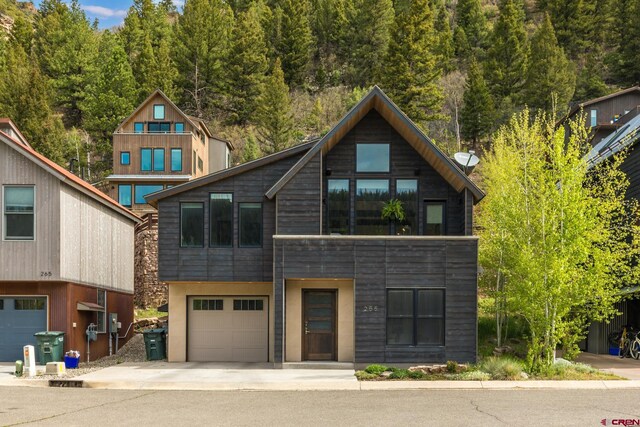 view of front of home with an attached garage