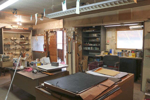 office featuring a workshop area