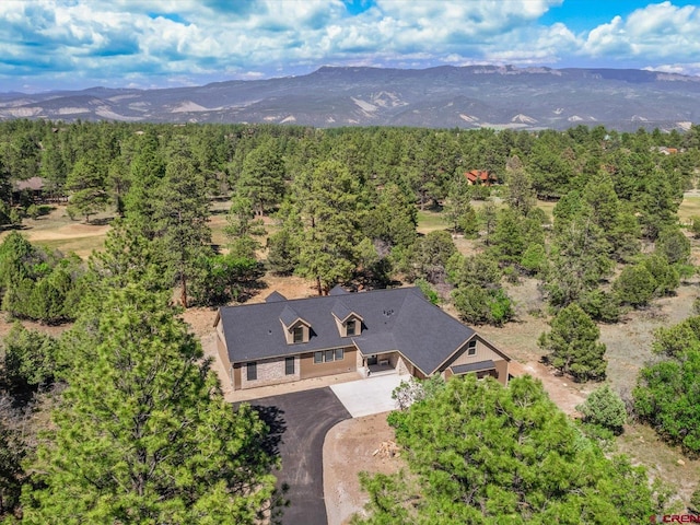 bird's eye view featuring a mountain view