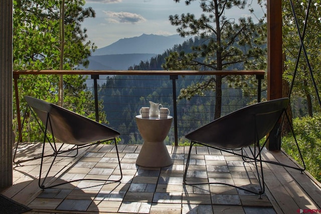 balcony featuring a mountain view