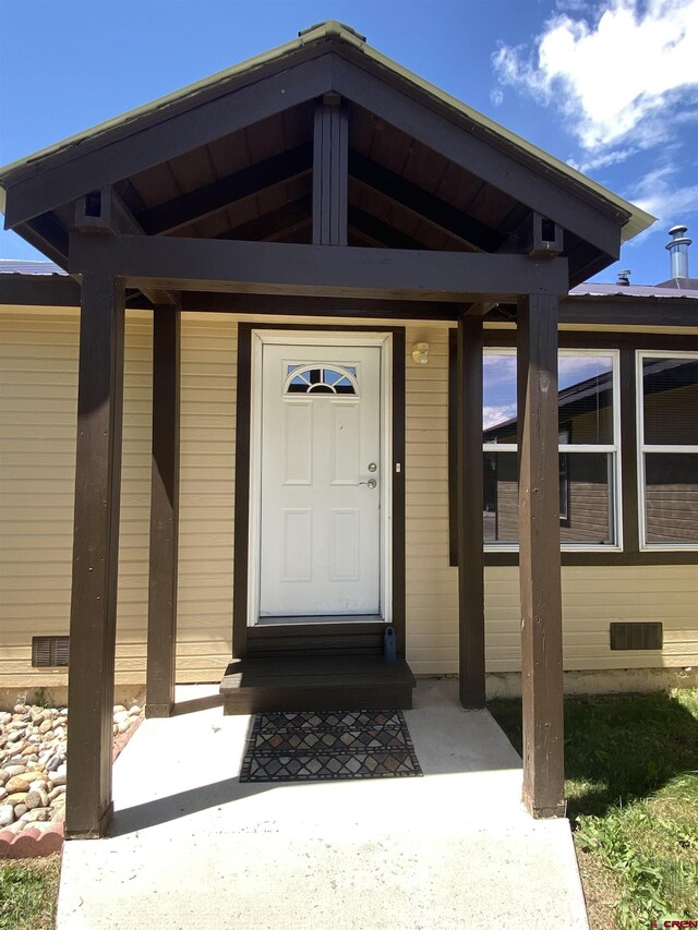 view of yard featuring a garage