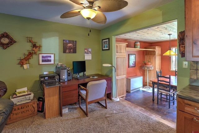 office area featuring ceiling fan