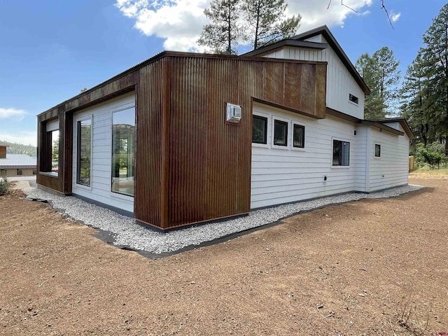 view of property exterior