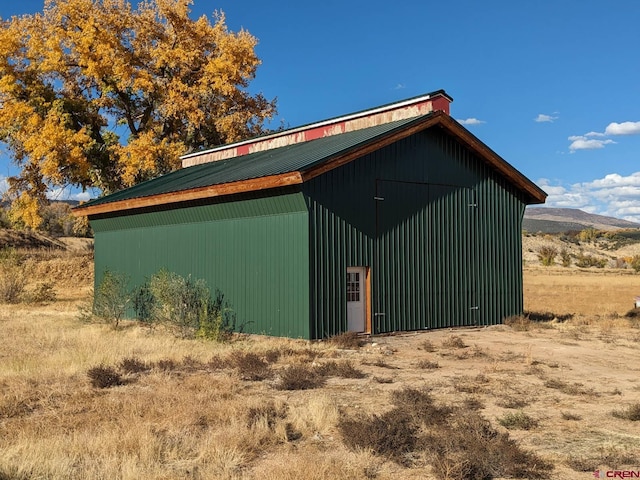 view of outdoor structure