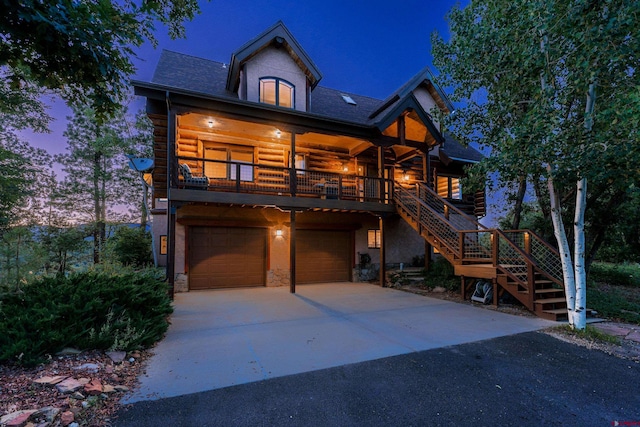 view of front of home with a garage