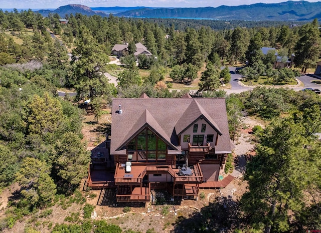 drone / aerial view with a mountain view