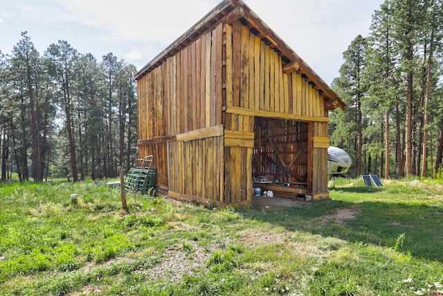 view of outbuilding