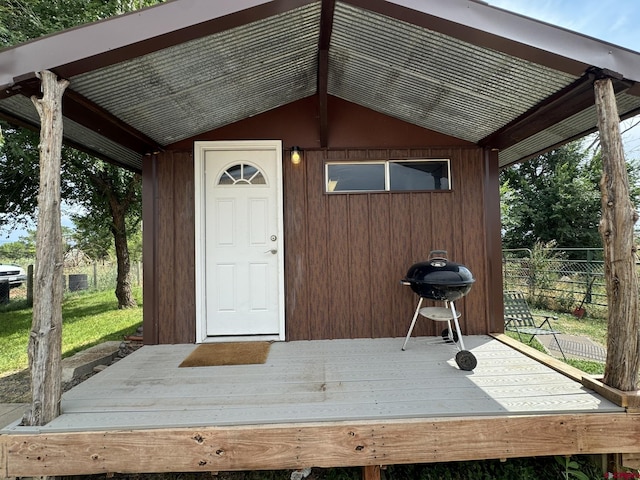 property entrance with fence