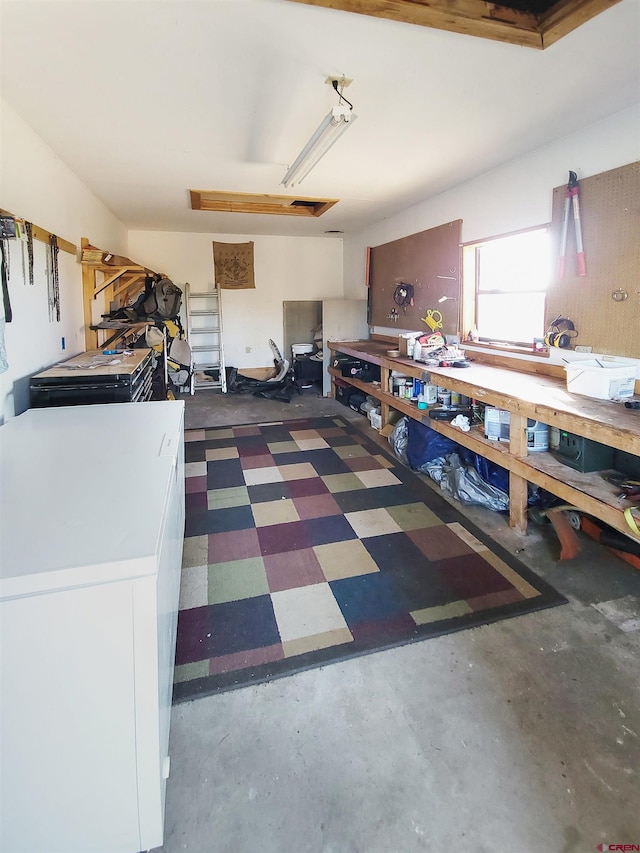 kitchen with washer / dryer