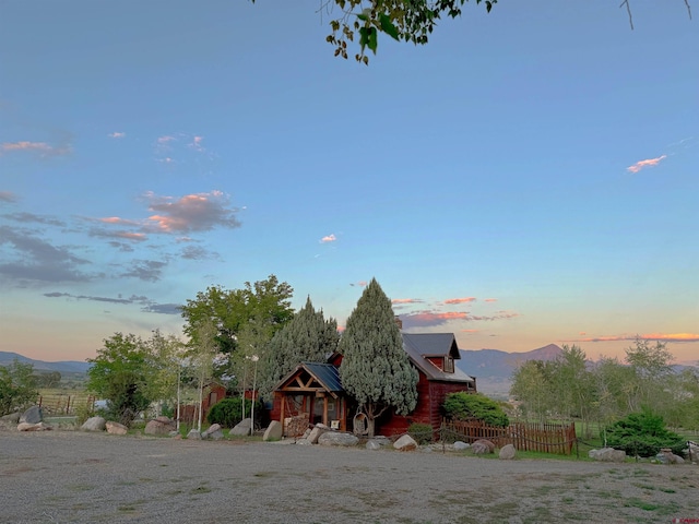 view of front of home with a mountain view