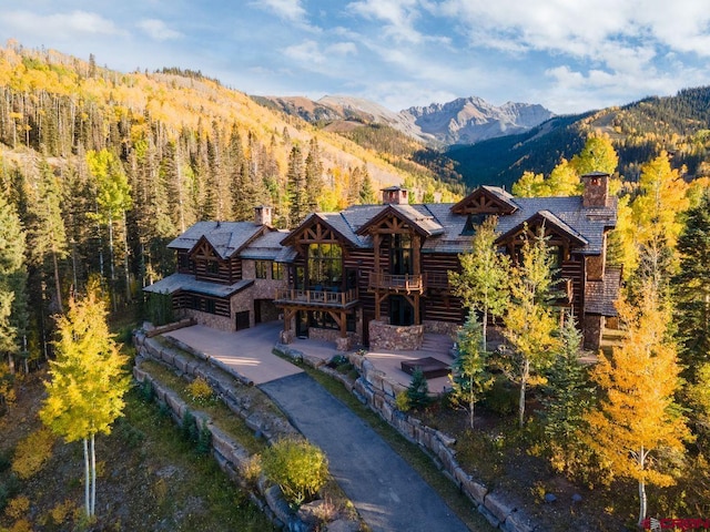 drone / aerial view with a mountain view