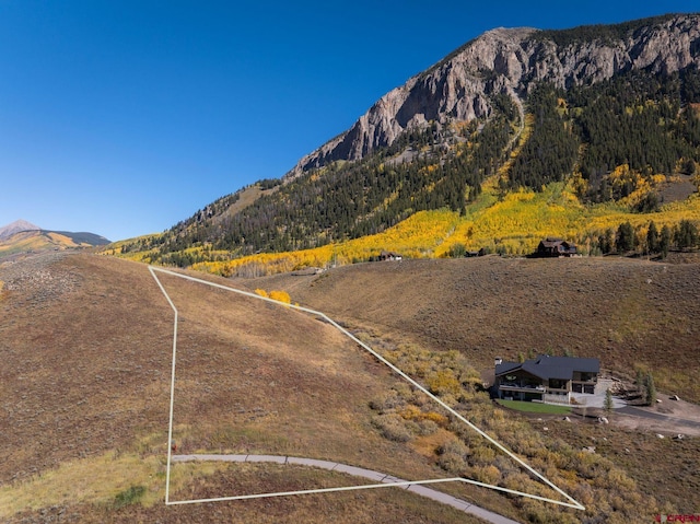 Listing photo 3 for 674 Country Club Dr, Crested Butte CO 81224