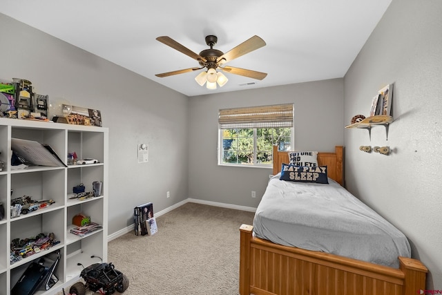 bedroom featuring carpet floors and ceiling fan