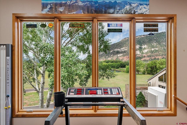 entryway with a mountain view and a wealth of natural light