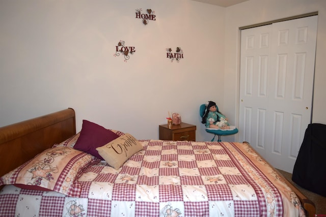 bedroom with a closet