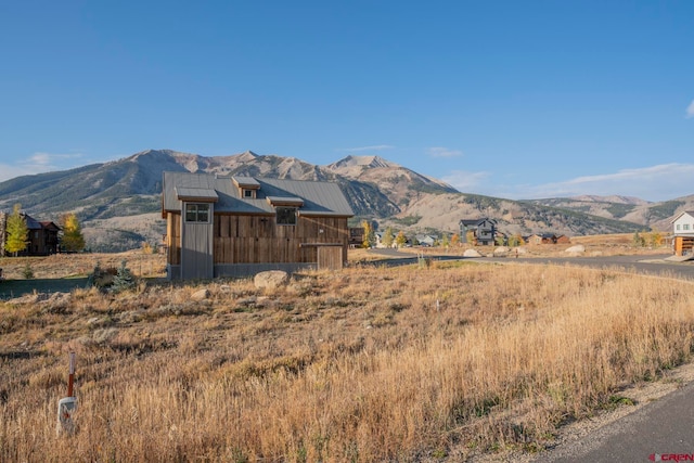 Listing photo 2 for 49 White Stallion Cir, Crested Butte CO 81224