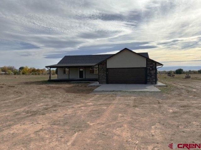 view of front of property