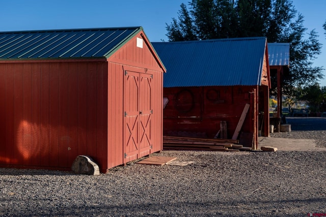 view of outdoor structure