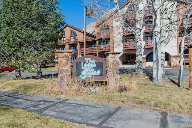 350 Country Club Dr Unit 116A, Crested Butte, CO 81224 - view of community / neighborhood sign
