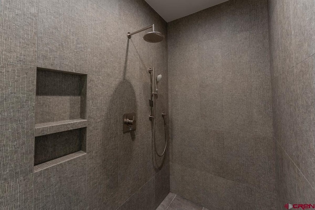 77 Coyote Ridge Rd, Crested Butte, CO 81224 - full bath with a tile shower