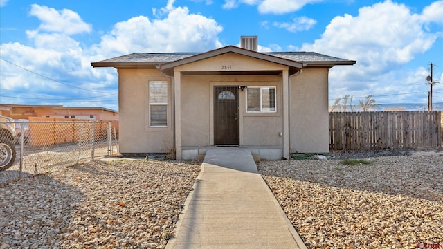 view of front of home