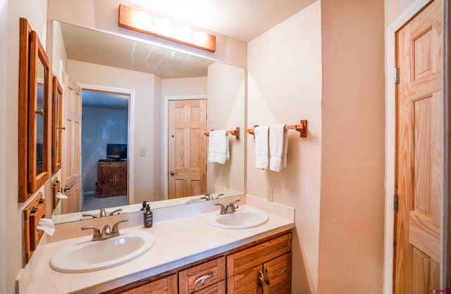 bathroom with vanity