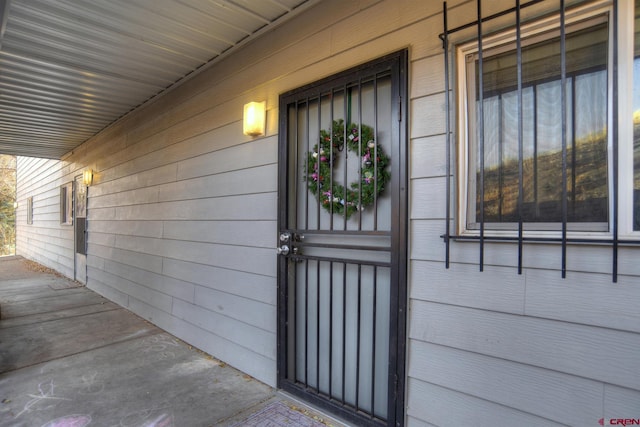 view of property entrance