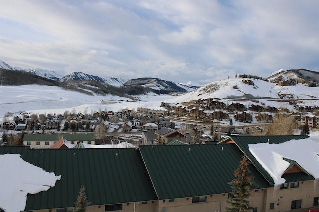 property view of mountains