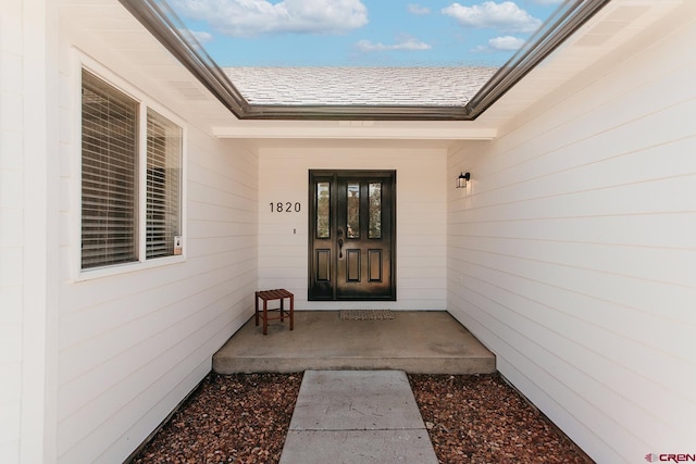 view of property entrance