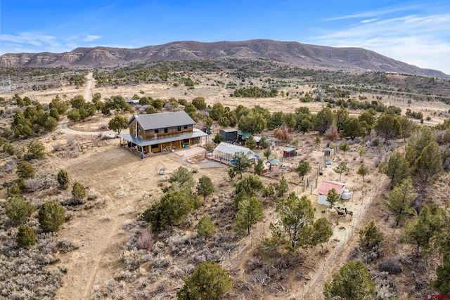 bird's eye view with a mountain view