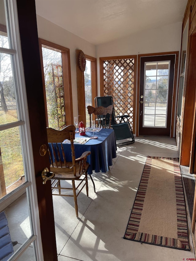 sunroom featuring a healthy amount of sunlight