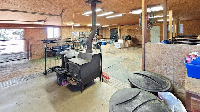 interior space featuring concrete flooring