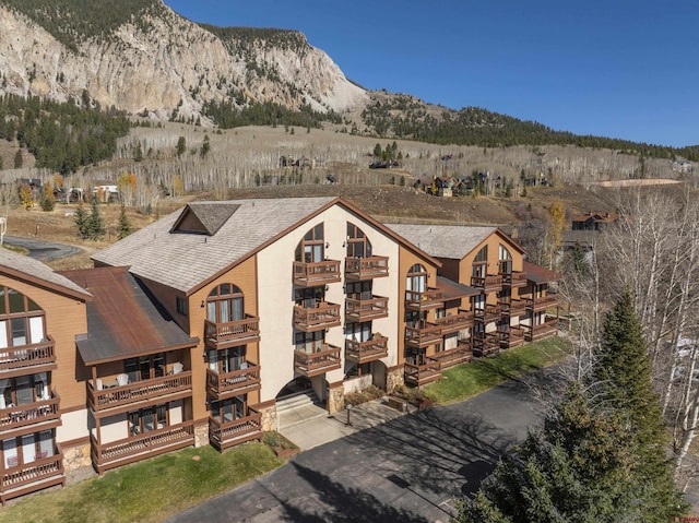 aerial view featuring a mountain view