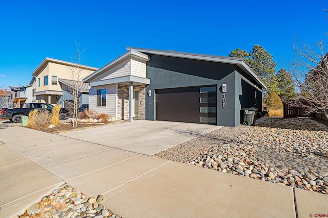 view of front facade with a garage