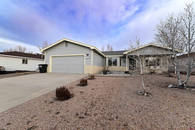 single story home featuring a garage