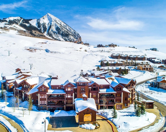 property view of mountains